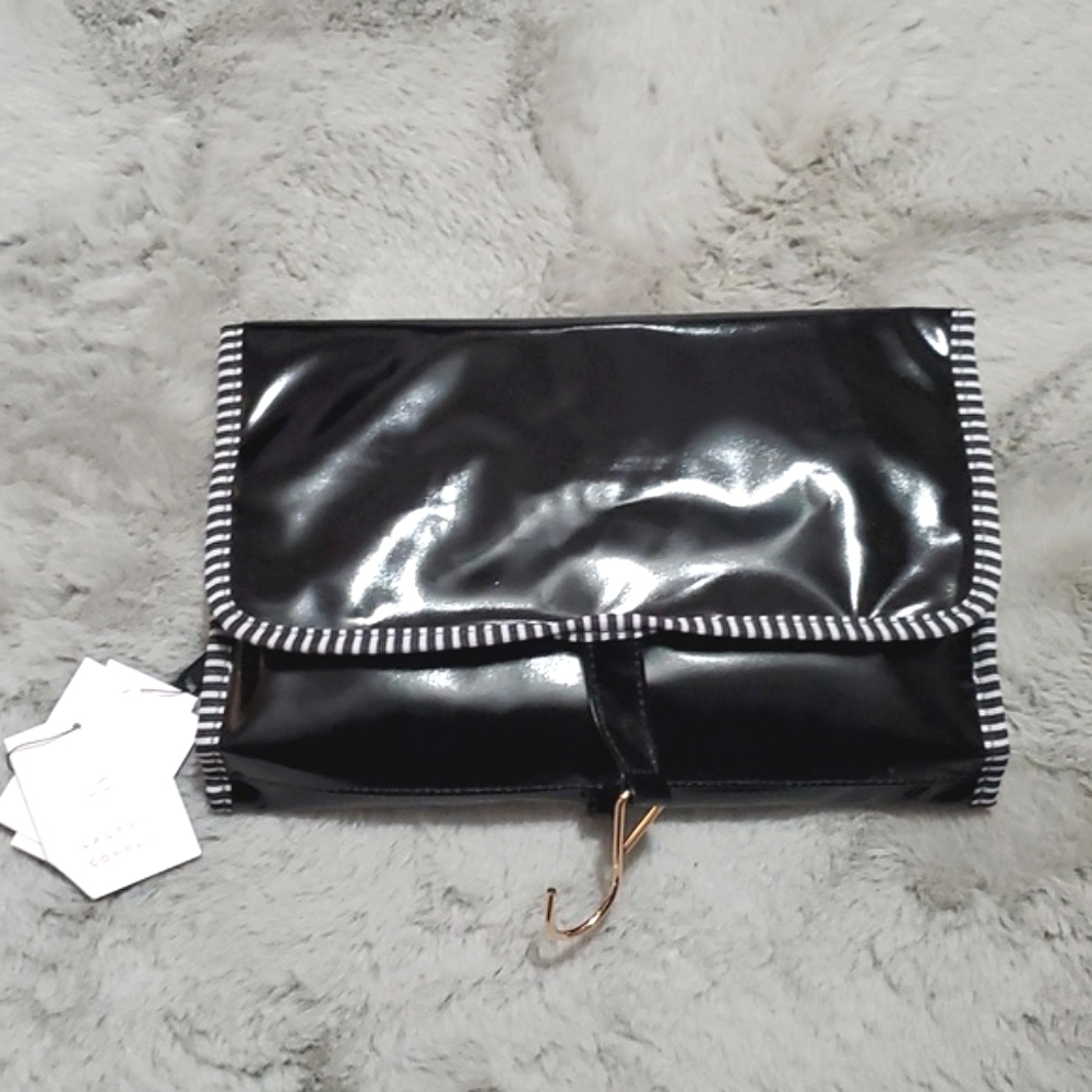 NWT Lauren Conrad hanging travel organizer